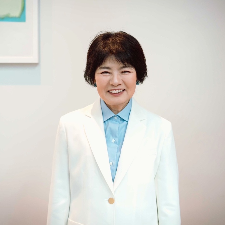 下川まさこ